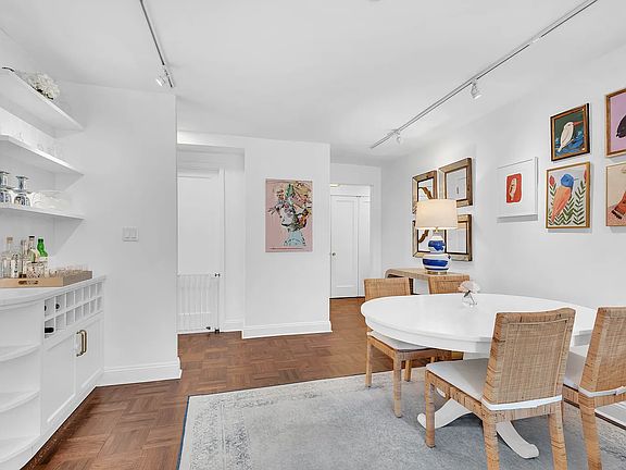 4th image of 105 W 13th St APT 7C