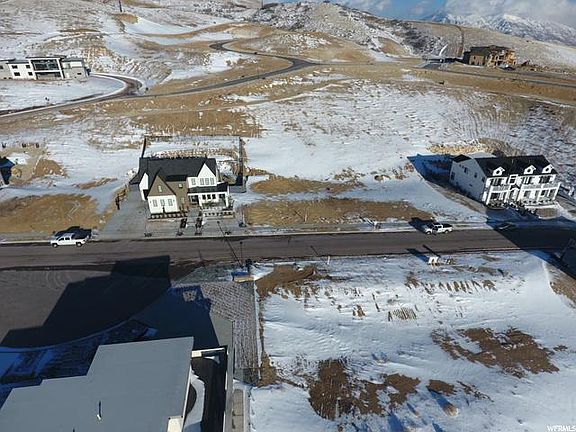 3rd image of 4898 N Vialetto Way