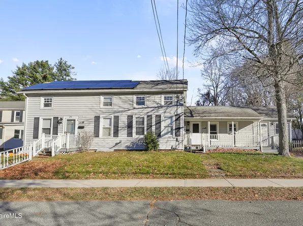 25 High St, Dalton, MA 01226