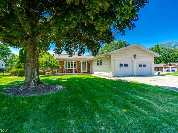 533 Louise St, Ravenna, OH 44266