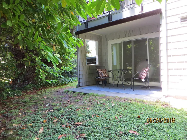 37 Emery Bay Dr — Photo 20