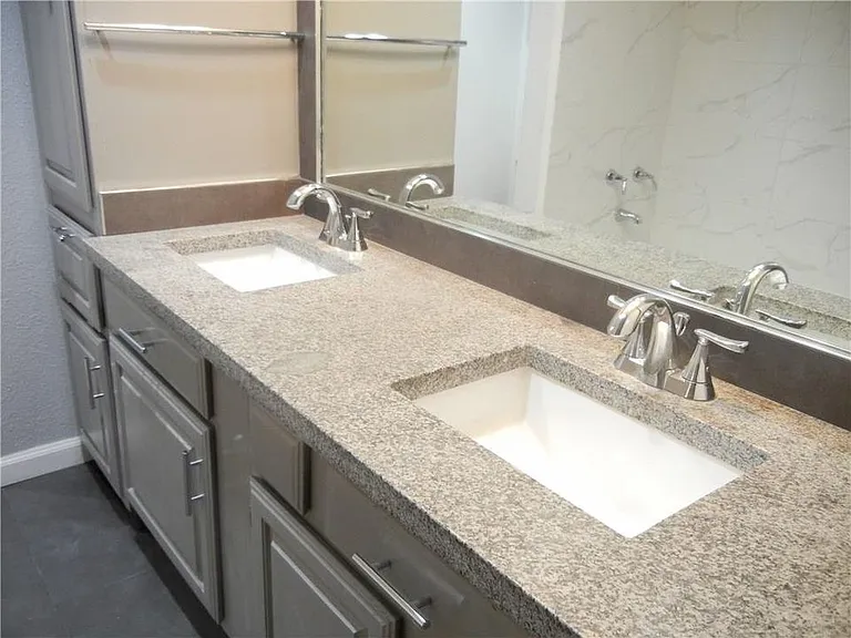 18240 Midway Rd #105 — Photo 18