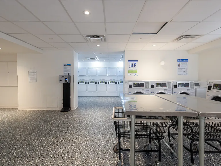 3050 Pharmacy Ave — Photo 19