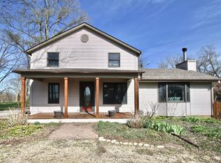 9873 Old River Rd, Roscoe, IL 61073