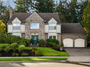 11500 SE Highland Loop, Clackamas, OR 97015