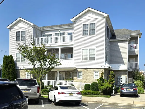 201 E Roberts Ave Unit 300, Wildwood, NJ 08260