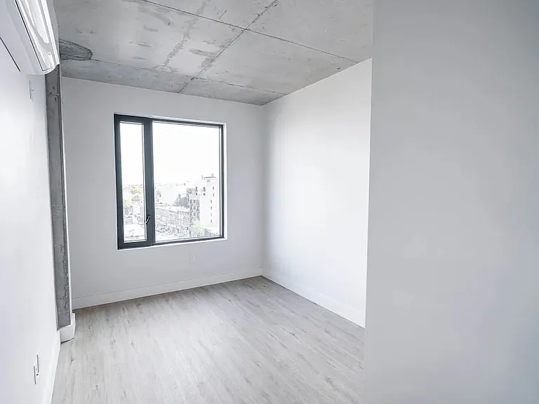 815 Flatbush Ave #Penthouse 2 — Photo 8