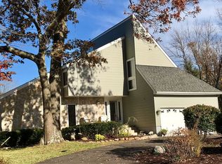 132 Bracken Rd, Medford, NJ 08055