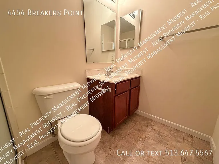 4454 Breakers Point — Photo 21