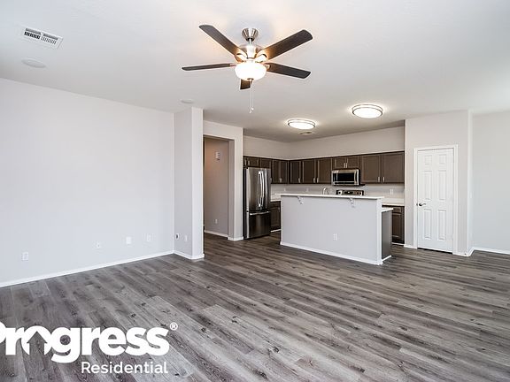 3rd image of 3032 S 94th Ave