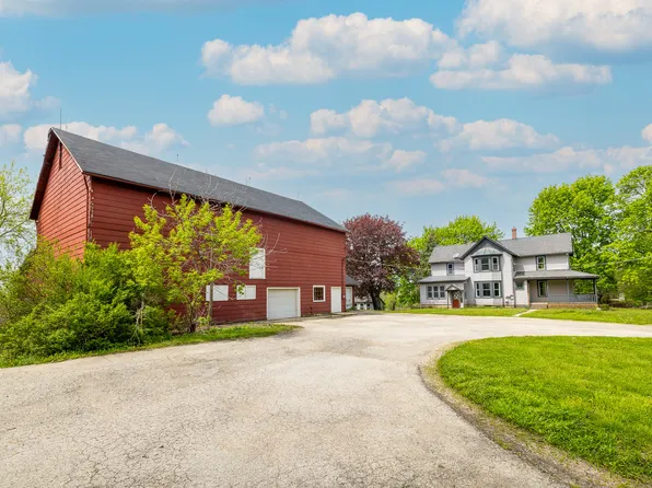 39520 N Kilbourne Rd, Wadsworth, IL 60083