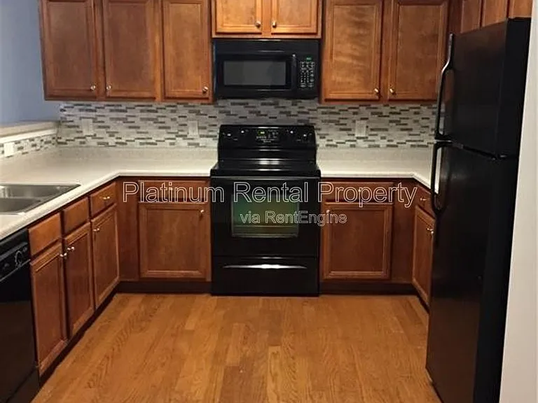 3860 Village Main St — Photo 10