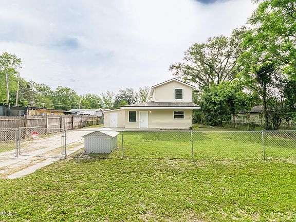 4th image of 4915 Brannon Ave