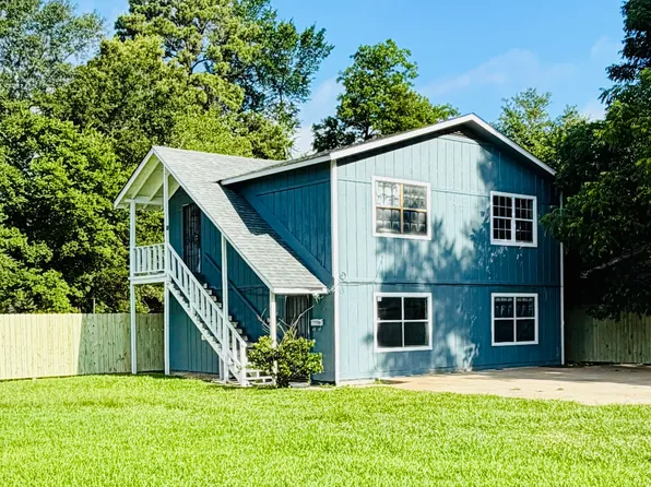 1702 West St #1700, Texarkana, TX 75501
