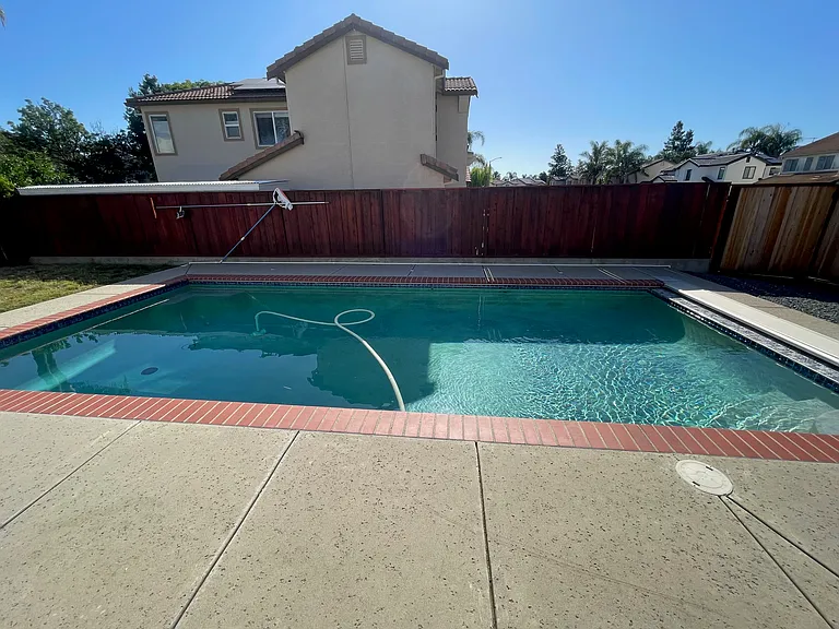 730 Sunlight Dr — Photo 28