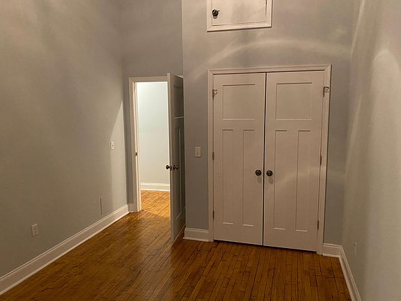 4th image of 2740 Fort Ave #211