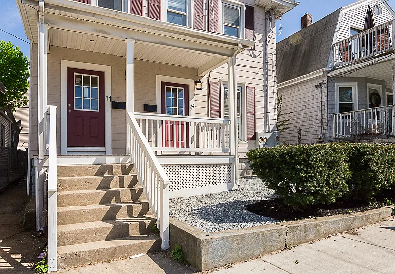 9 Rock Valley Ave #2 — Photo 25