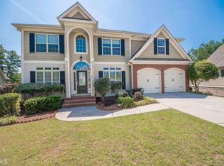 185 Elenor Dr, Fayetteville, GA
