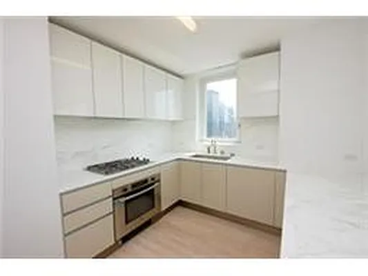 Rented by Douglas Elliman | media 21