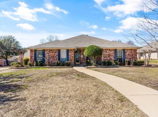 1602 Tennyson Ln, Cleburne, TX 76033