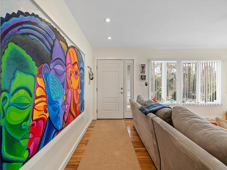 9 Hillside Dr — Photo 5