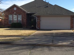 3804 Crail Dr, Norman, OK 73072