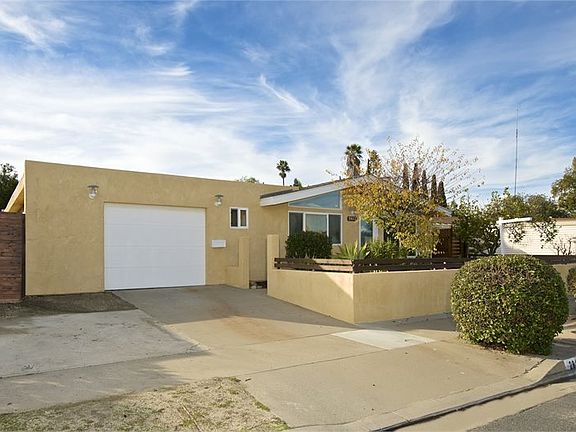 2nd image of 2812 Walker Dr