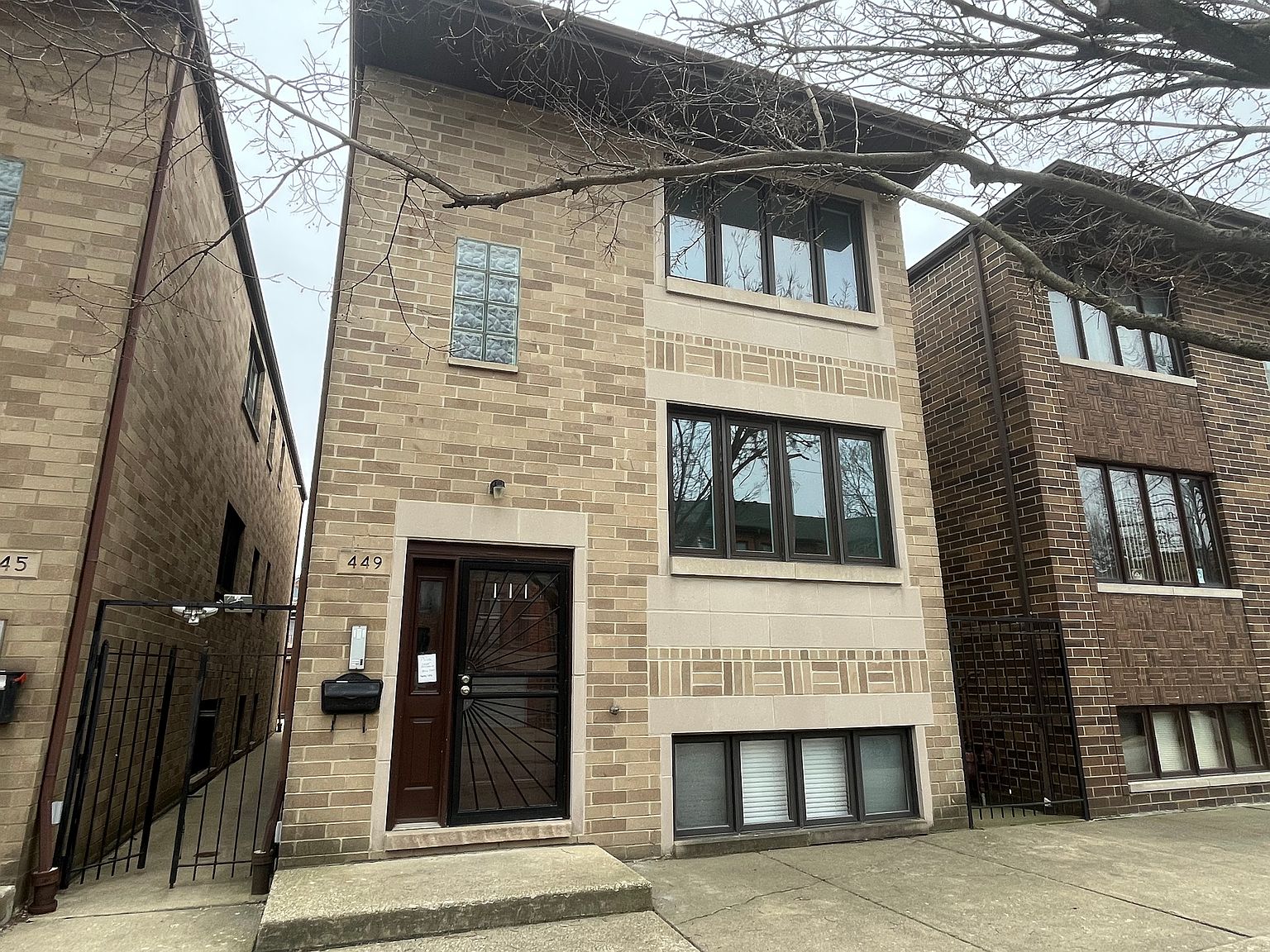 449 W 37th St UNIT 1, Chicago, IL 60609 | Zillow