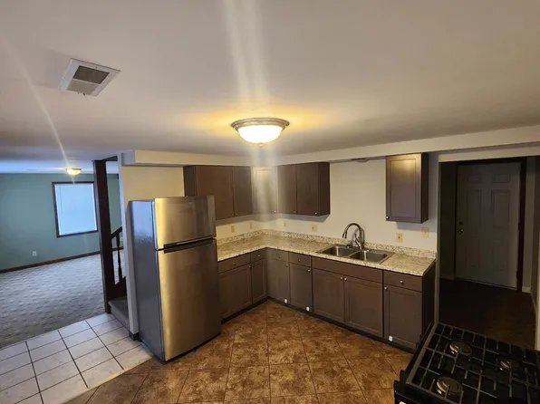 3311 State St #1, Quincy, IL 62301