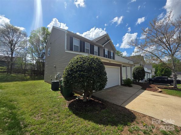 8323 Carolina Laurel Ct, Charlotte, NC 28215
