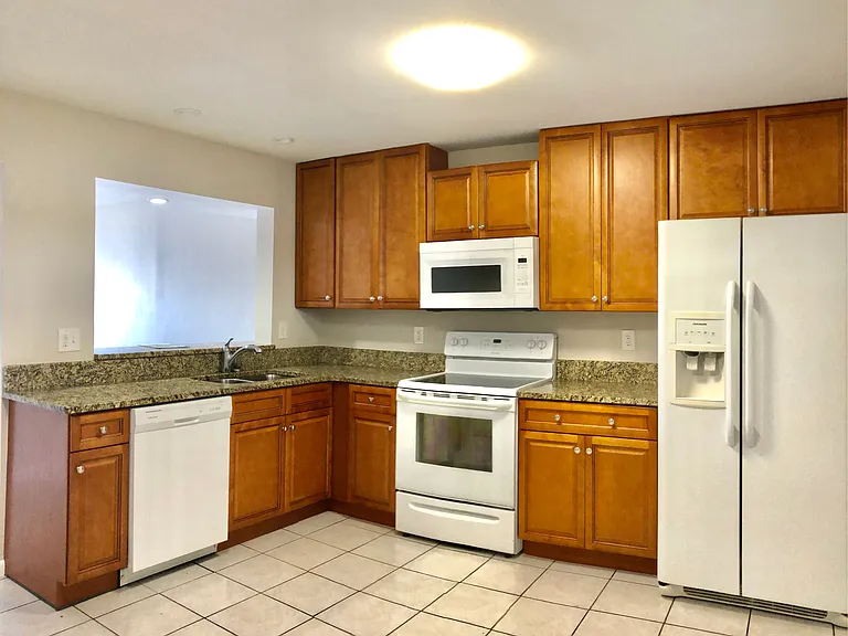 12324 Fox Hound Ct #1 — Photo 3