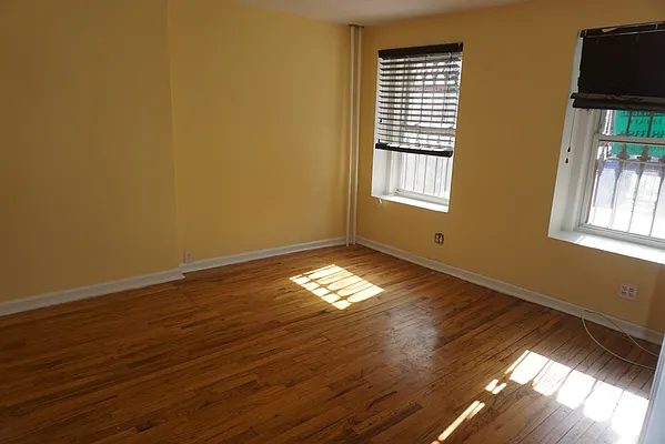 Rented by H.P. Greenfield Real Estate | media 30