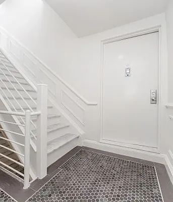 Rented by Voro New York | media 14