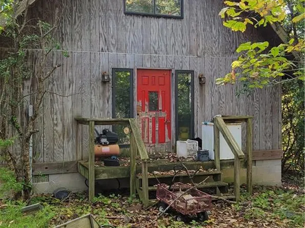 10924 Kings Hwy, Montross, VA 22520