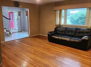 18 Bender Rd, New City, NY 10956