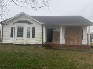 228 Jim Thorpe Dr, Clarksville, TN 37042