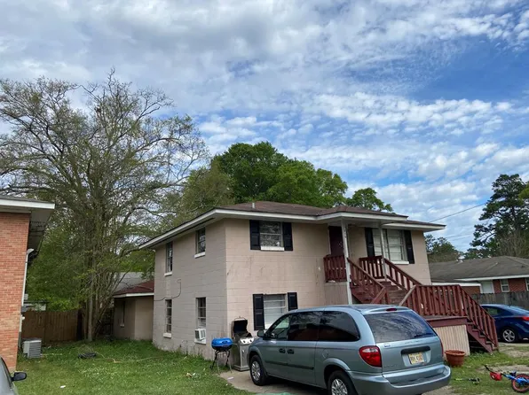 215 Forest St, Picayune, MS 39466