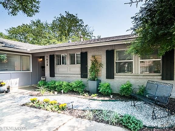 2nd image of 1628 Wisteria Way