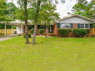 142 Summer Hill Rd, Fayetteville, NC 28303