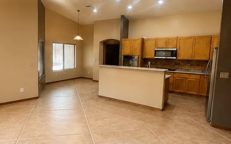 1448 E Lester St — Photo 14