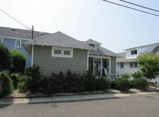 28 Bower Ct, Stone Harbor, NJ 08247