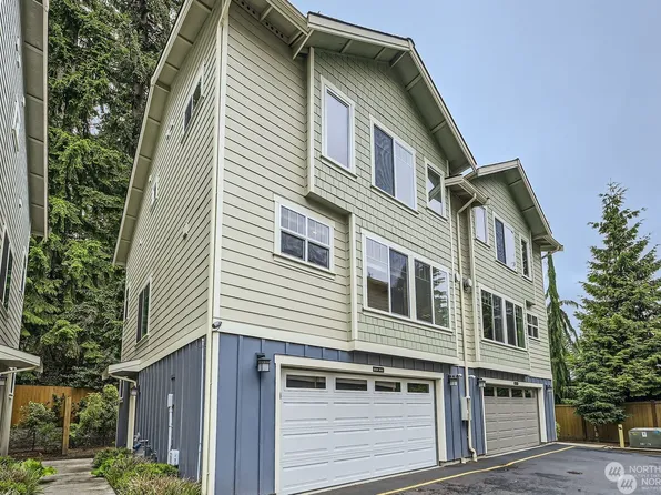 23224 Edmonds Way #107, Edmonds, WA 98026