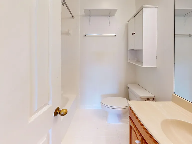 1825 T St NW #703 — Photo 8