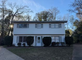 1020 Crestwood Dr, Auburn, AL 36830