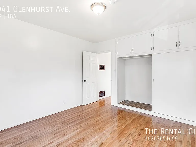 3041 Glenhurst Ave — Photo 9