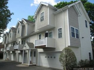 35 Maple Tree Ave APT 3, Stamford, CT 06906
