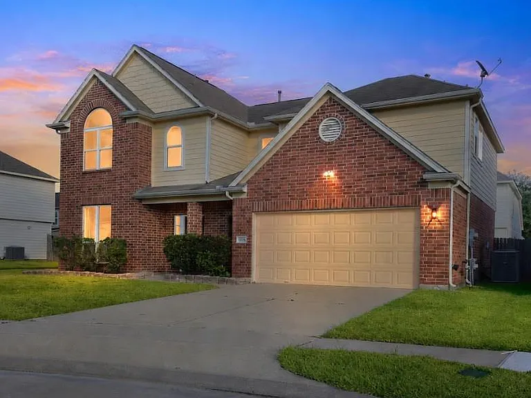 4938 Yearling Ridge Ct — Photo 3