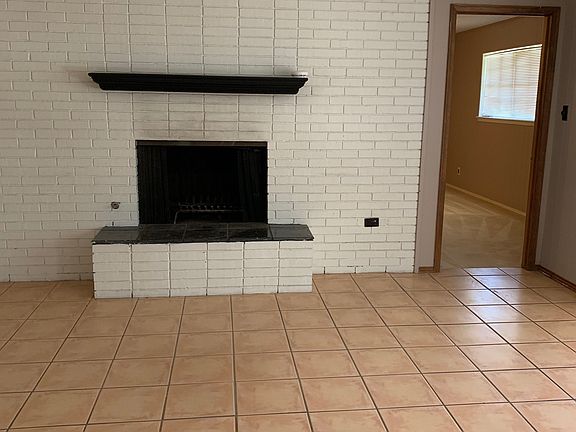 5th image of 2101 Fairfield Ave