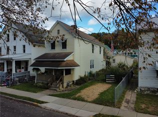 1422 N Grant Ave, Kittanning, PA 16201