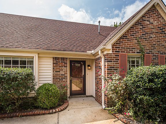 Listed by Jason Gaia